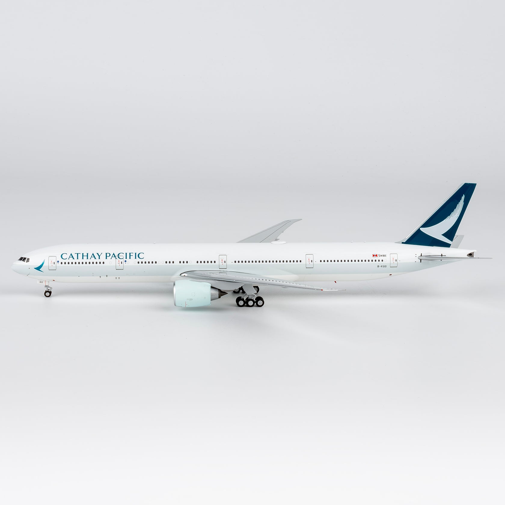 1/400 Cathay Pacific Boeing 777-300ER B-KQO NG73105 - cover